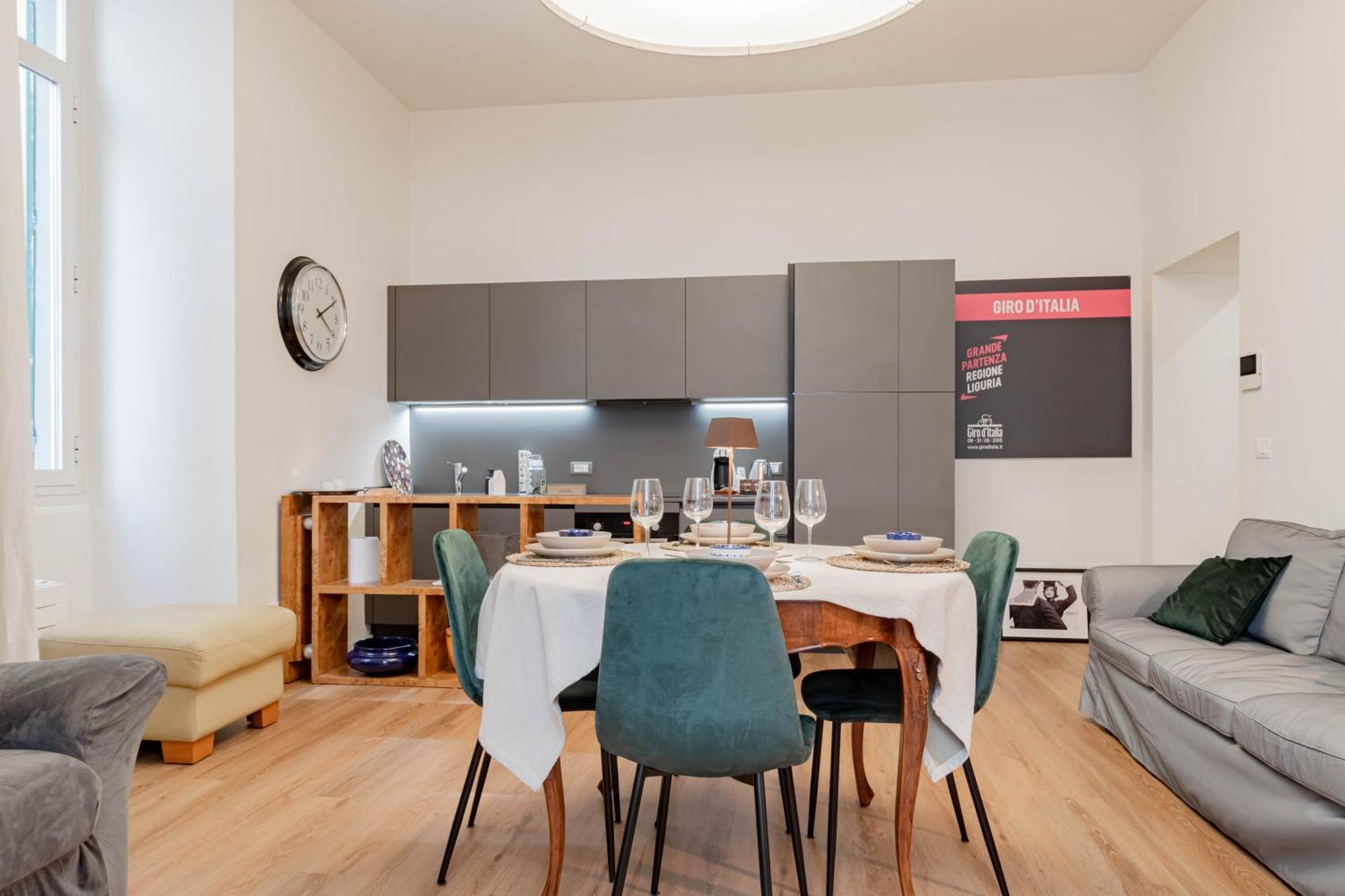 H11 The King's Ariston - Centro Apartment Sanremo